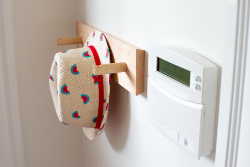 Hat rack